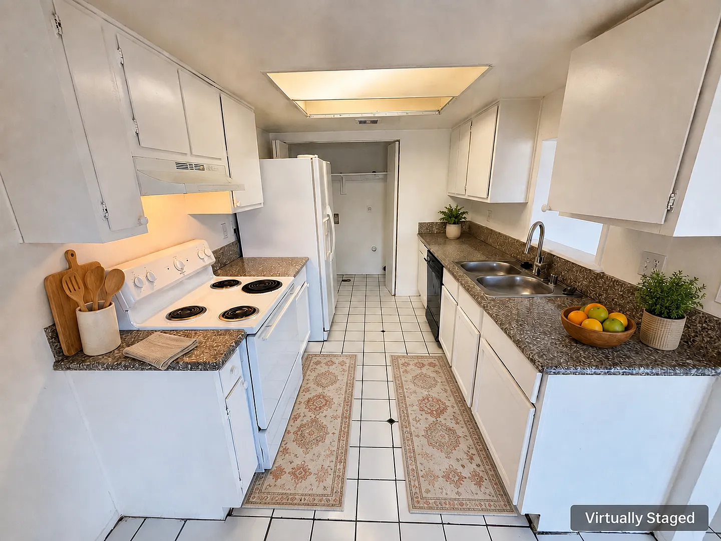 6991 Kepler Dr Unit B — Photo 2