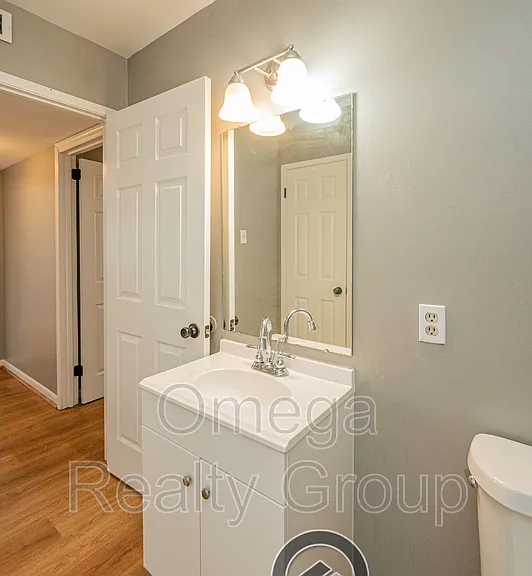 400 7th St E #2H — Photo 16
