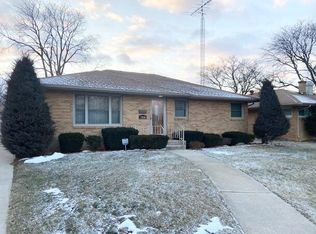 2506 Oregon St, Racine, WI 53405