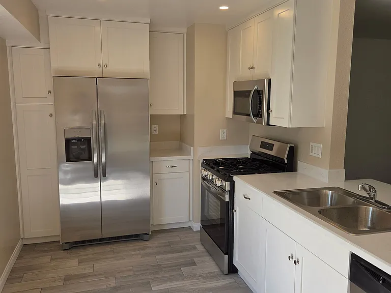1365 Crafton Ave #1082 — Photo 6