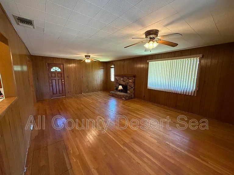 10250 Masterson Ave — Photo 10