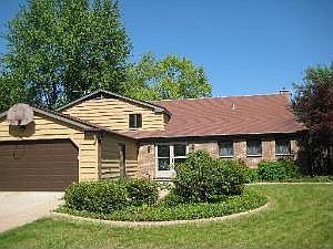 1st image of 1112 Tamarack Ln