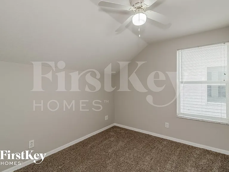 11135 Lakeside Vista Dr — Photo 10