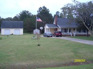 487 Whitehat Rd, Hertford, NC 27944