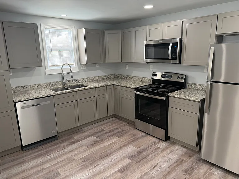 1808 Lawn Ave — Photo 10