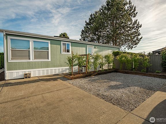 2nd image of 4751 Birch Bay Lynden Road #170