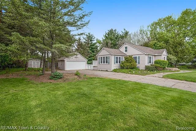 105 Luce Ave photo 1