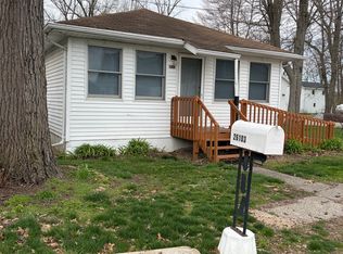26103 N Shore Dr, Elkhart, IN 46514