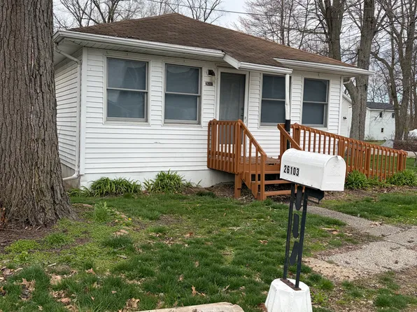 26103 N Shore Dr, Elkhart, IN 46514