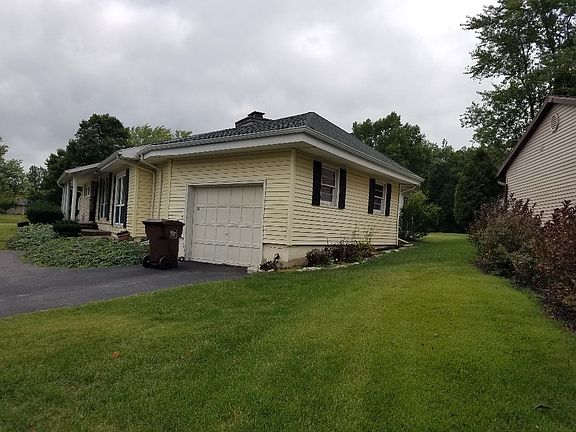 3rd image of 35 Highland Dr