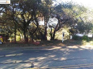 3069 Monterey Blvd, Oakland, CA 94602