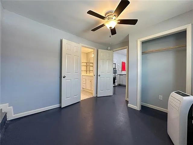4500 Banks St — Photo 7