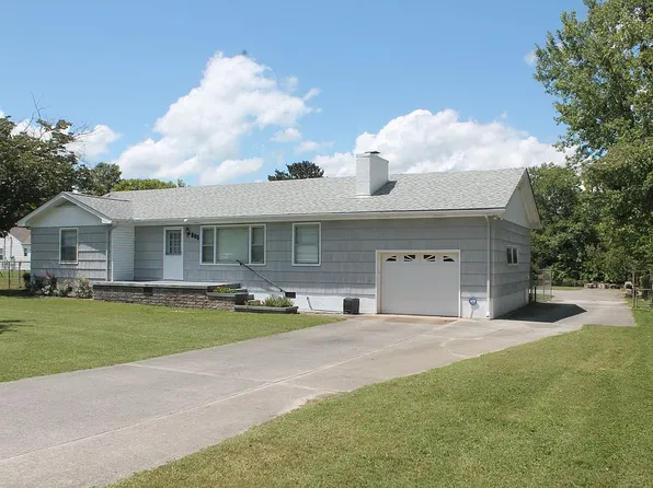 805 Glenoaks Dr, Knoxville, TN 37912