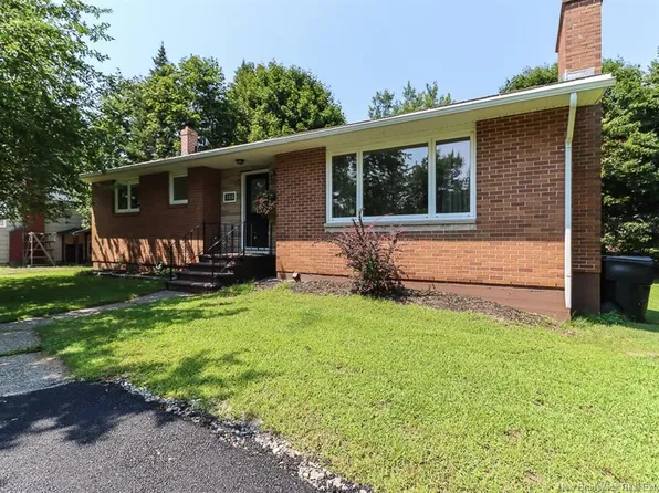 105 Longbow Pl, Quispamsis, NB E2E 1S2