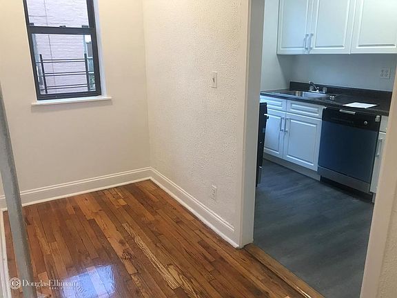 4th image of 3725 64th St APT 5C