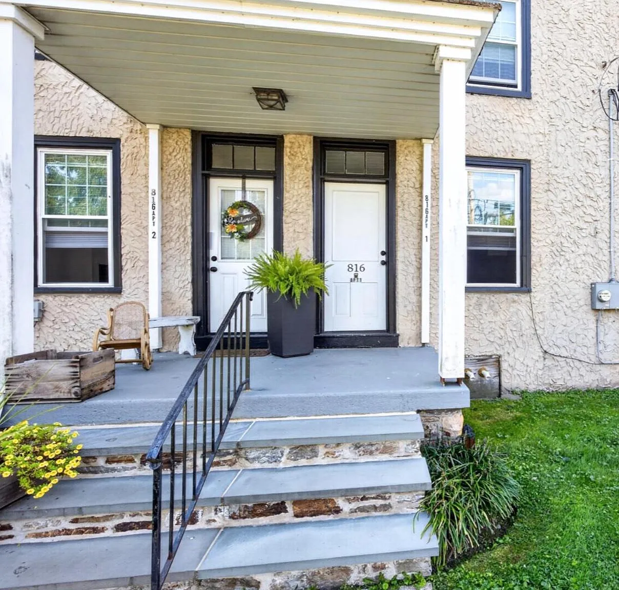 1 bed, 1.0 bath, 1050 sqft, $1,695 — Photo 1