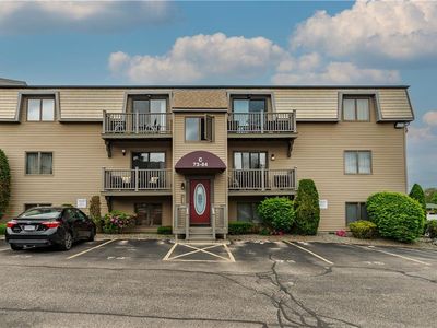 80 Village Ct, West Warwick, RI, 02893