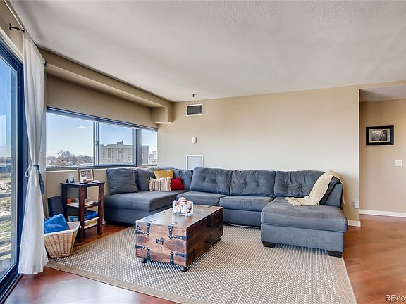 5th image of 100 Park Ave W APT 503