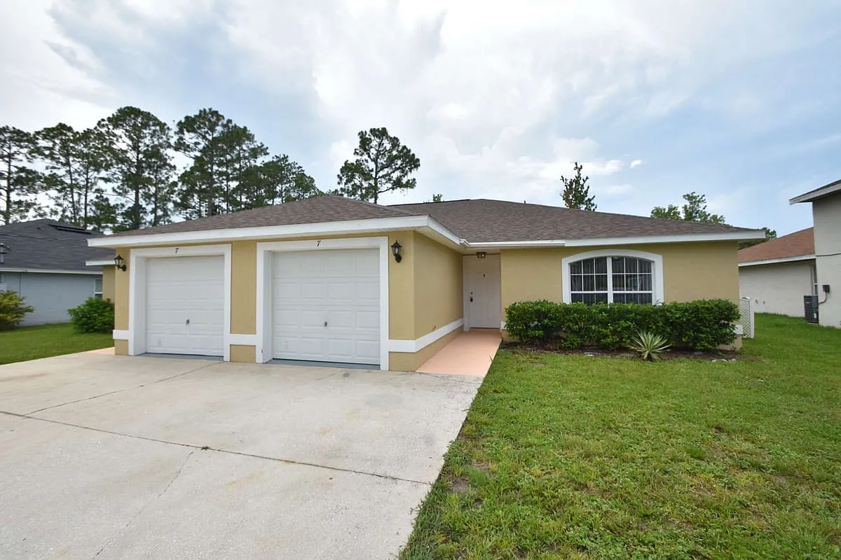 7 Ryarbor Dr Unit B — Photo 1