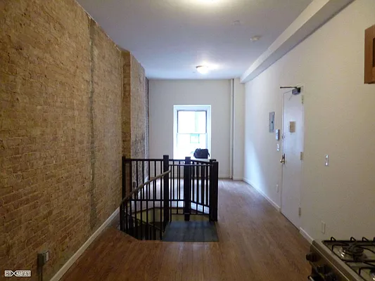 Rented by Citi Habitats | media 25