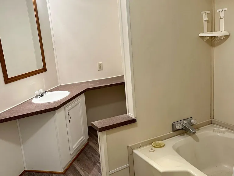104 Lynn Dr #39 — Photo 6