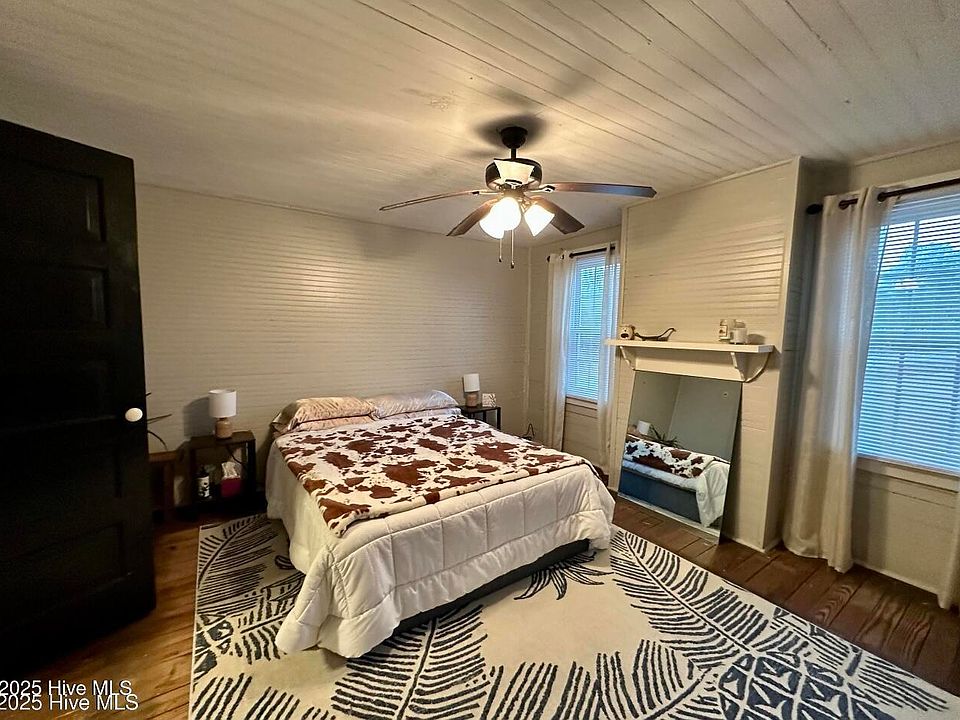 10th image of this home