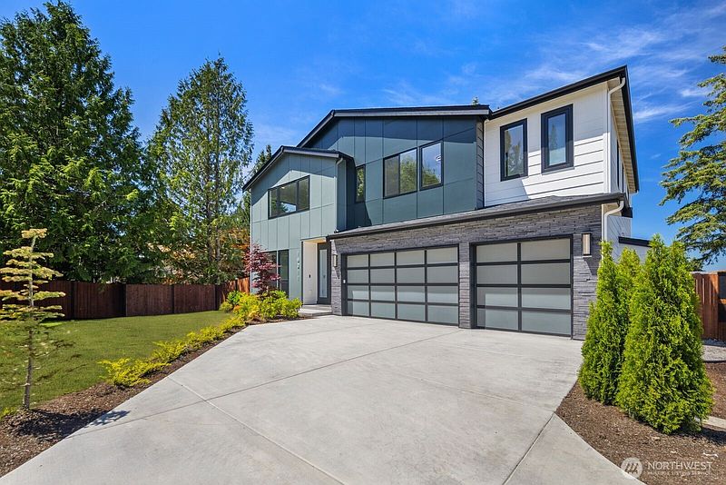 2nd image of 16211 Simonds Road NE