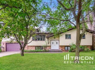 2361 5th St NW, New Brighton, MN 55112