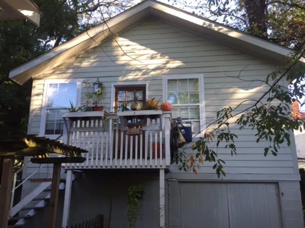 412 1/2 Maupas Ave, Savannah, GA 31401