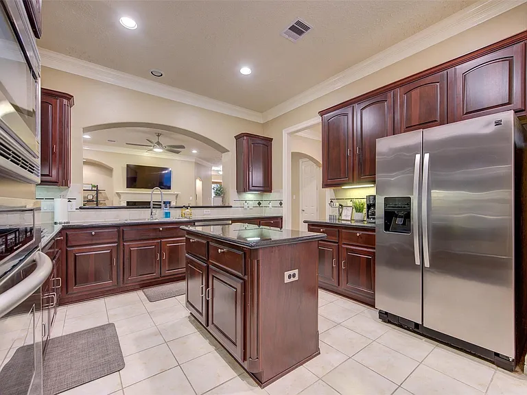 1147 Sopris Dr — Photo 14