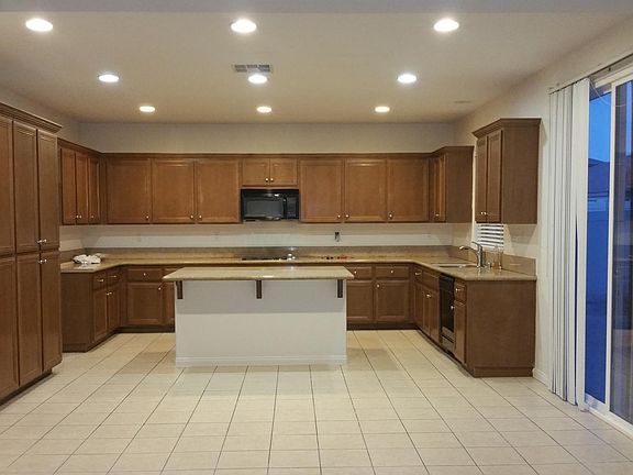 Big Kitchen
