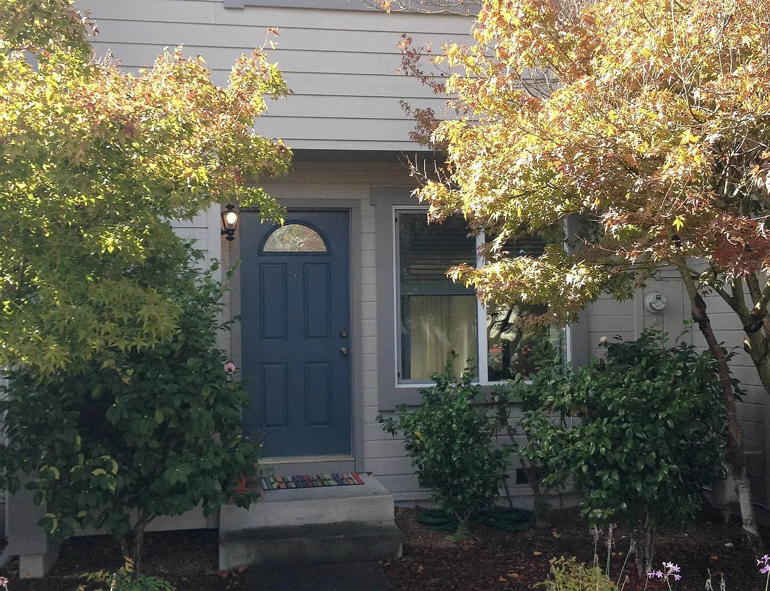2 bed, 1062 sqft, $2,500 — Photo 1