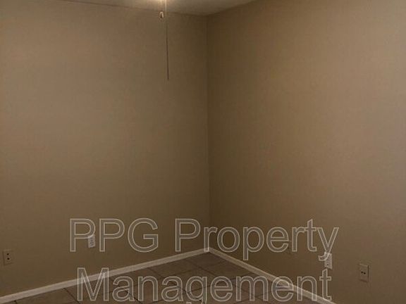 4th image of 9331 W Gold Dust Ave
