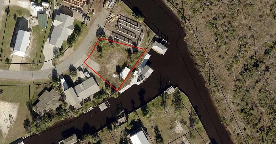 1st image of 212 Water Dr