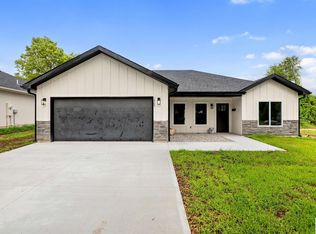 1905 S Osage Ave, Sedalia, MO 65301
