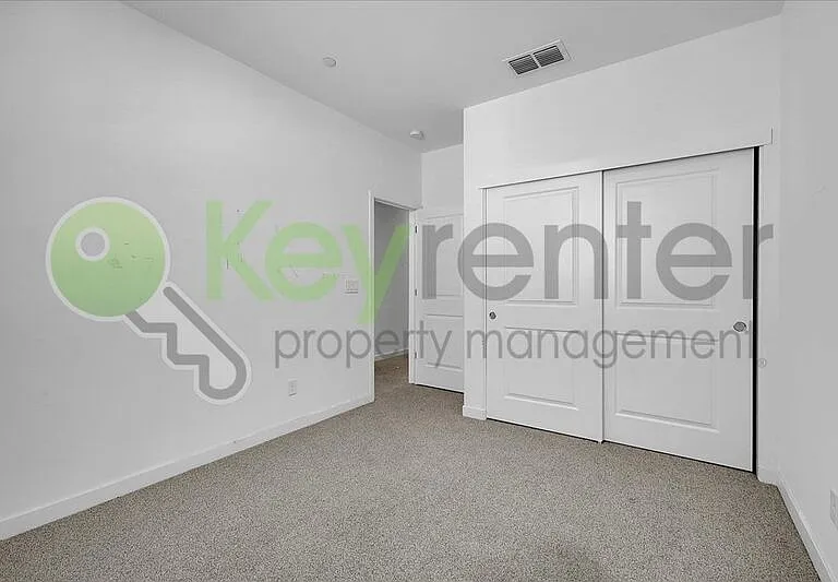5301 E Commerce Way #44104 — Photo 17