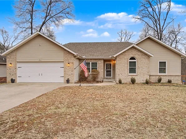 7 Shropshire Dr, Bella Vista, AR 72714
