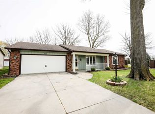 7402 Tanbark Ln, Fort Wayne, IN 46835