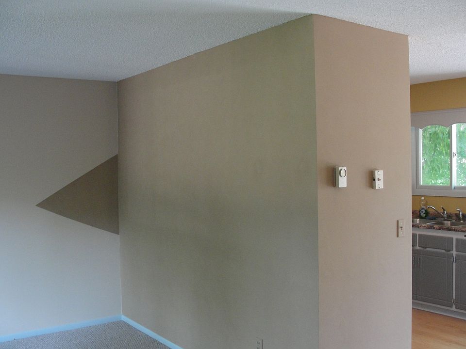 1st image of 257 9th Ave SE