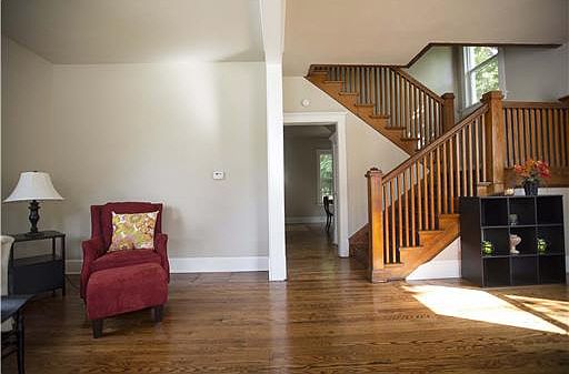 1st image of 814 N Saint Louis Blvd