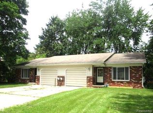 207 Murphy St, Linden, MI 48451