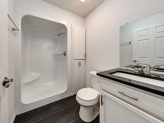 5th image of 5924 W Hefner Rd #5fb8a052a