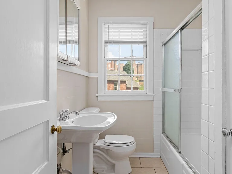 208 Circular Rd #4 — Photo 10