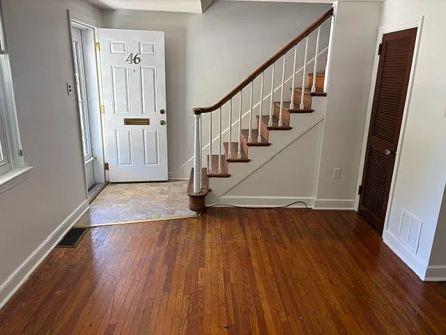 2 bed, 972 sqft, $1,650 — Photo 3