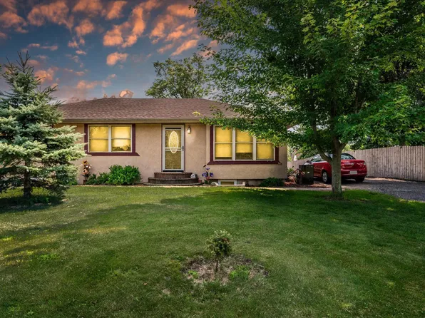 6764 Broadway Ave NE, Forest Lake, MN 55025