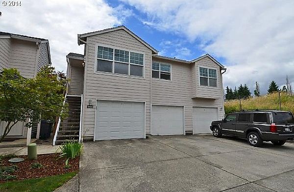 1st image of 5910 NE 35th Cir