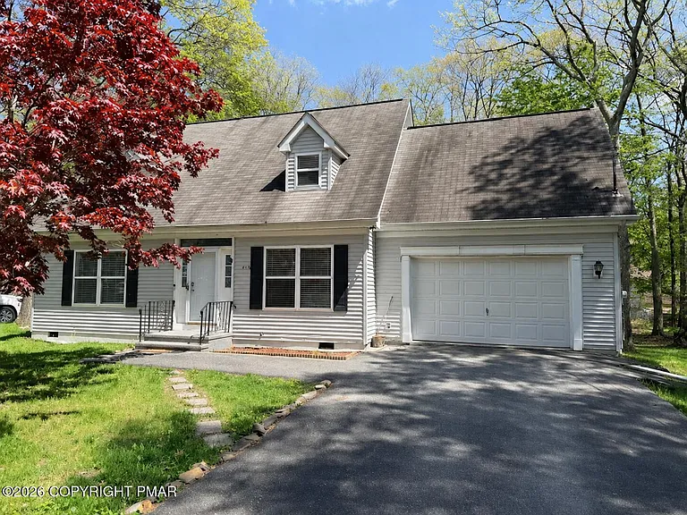 6121 Horatio Rd — Photo 1