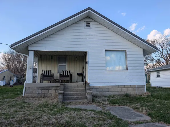 506 SW 1st St, Loogootee, IN 47553