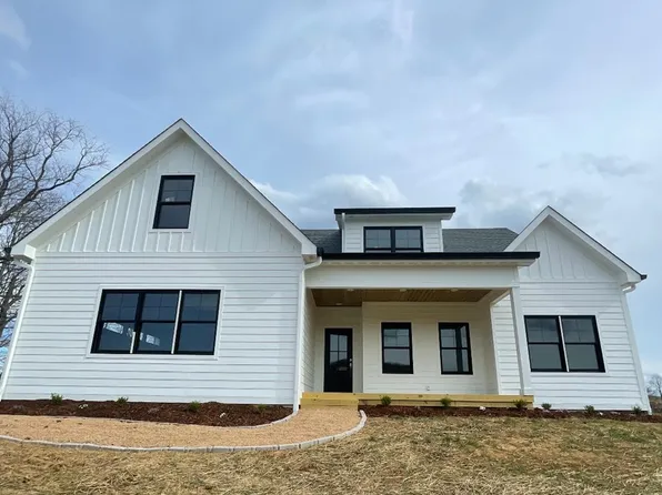 15840 Black Hollow Rd, Abingdon, VA 24210