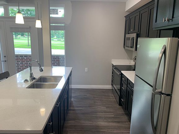5th image of 403 W University Ave #102